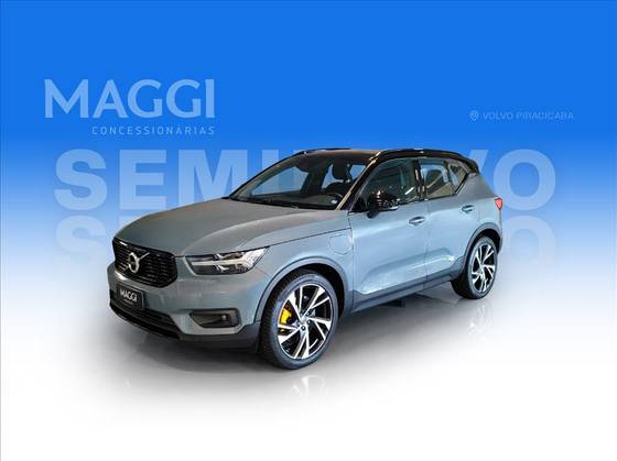 VOLVO XC40 2.0 T5 GASOLINA R-DESIGN AWD GEARTRONIC VOLVO XC40 2.0 T5 GASOLINA R-DESIGN AWD GEARTRONIC